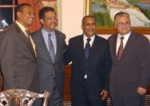 President Leonel Fernandez Reina (2nd from left) 