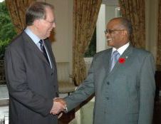 Jan Paulsen, left, with Jamaican Governor-General