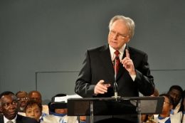 Adventist world church President Jan Paulsen 