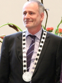Professor Friedbert Ninow, neuer Rektor 