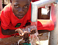 Schüler profitieren von Trinkwasser