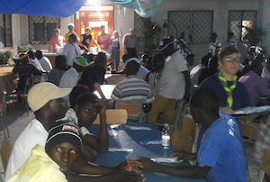 Aufnahmezentrum für jugendliche Bootsflüchtlinge aus Afrika in Palermo, Italien