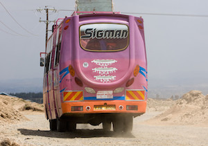 Linienbus in Kenia