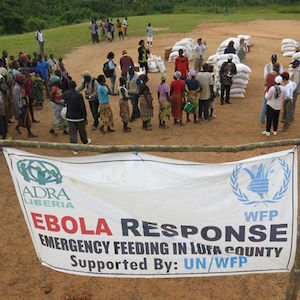 Nahrungsmittelverteilung in Ebola-Sperrgebiet und Ebola-Sensibilisierungskampagne von ADRA Liberia 