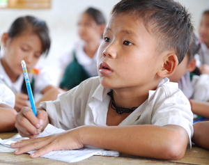 Schuljunge in Myanmar