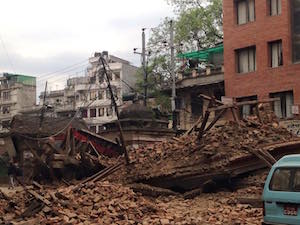 Vom Erdbeben zerstörte Gebäude in Katmandu
