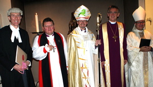 Jurist der Krone mit den Bischöfen Norman Banks, Robert Innes, Harald Rein und David Hamid (von links)