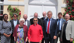Tagungsmitglieder des Ökumenischen Rates der Kirchen und der Weltweiten Evangelischen Allianz