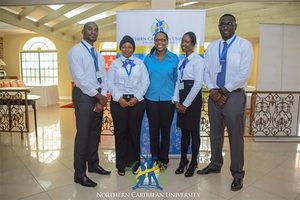 Ausgezeichnetes Studententeam der Northern Caribbean University, Jamaika