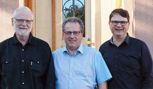 Partner im neuen tsc-Netzwerk (v.l.): Dr. P. Gloor, Leiter Chrischona Schweiz; Dr. B. Walker Rektor tsc; W. Müller