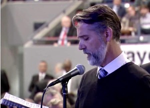 Stephan Sigg beim Statement im Exekutivausschuss der adventistischen Weltkirchenleitung