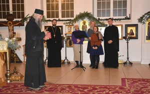 Vr Justin Rauer bei der Vernissage in der russisch-orthodoxen Auferstehungskirche in Zürich