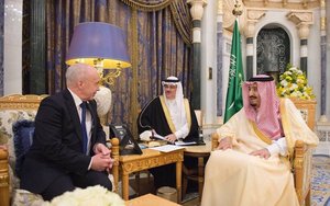 Bundesrat Ueli Maurer und saudischer König Salman ibn Abd al-Aziz Al Saud, Riad, Februar 2018
