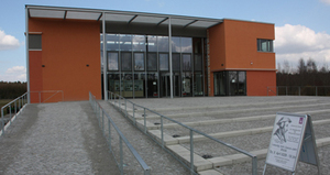 Bibliotheksgebäude auf dem Campus der Theologischen Hochschule Friedensau