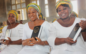 Auch in Nigeria liegt die Bibel jetzt in einer weiteren Sprache vor.