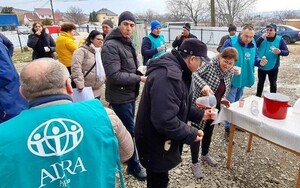 ADRA in der Ukraine im Einsatz für Geflüchtete.