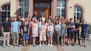 Die neuen Studentinnen und Studenten des TSC beim Studienstart 2024.